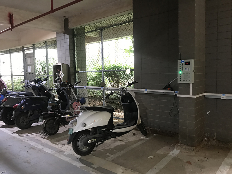 南宁市壮锦大道36号-42-43栋安装云享智充扫码充电设备