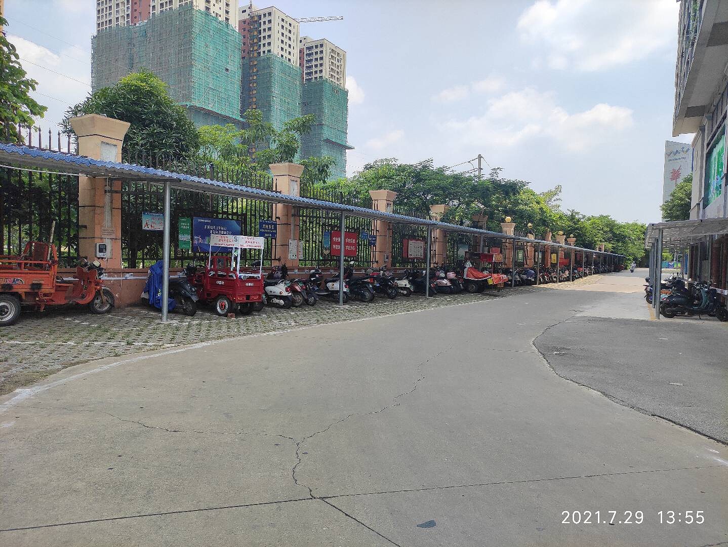 南宁市江南区江南华府安装云享智充电动车扫码充电设备