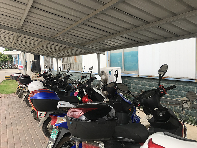 南宁市武鸣区华强产业园安装云享智充电单车扫码充电设备